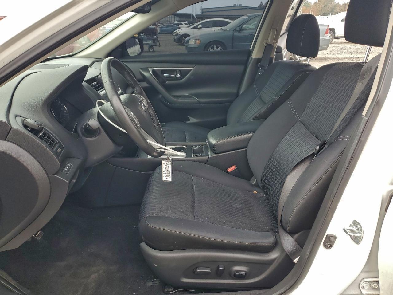 2017 Nissan Altima 2.5 - Фото 7