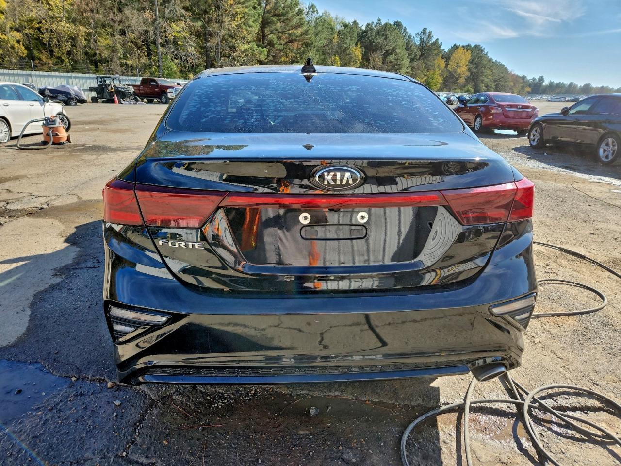2020 Kia Forte Lxs - Фото 6