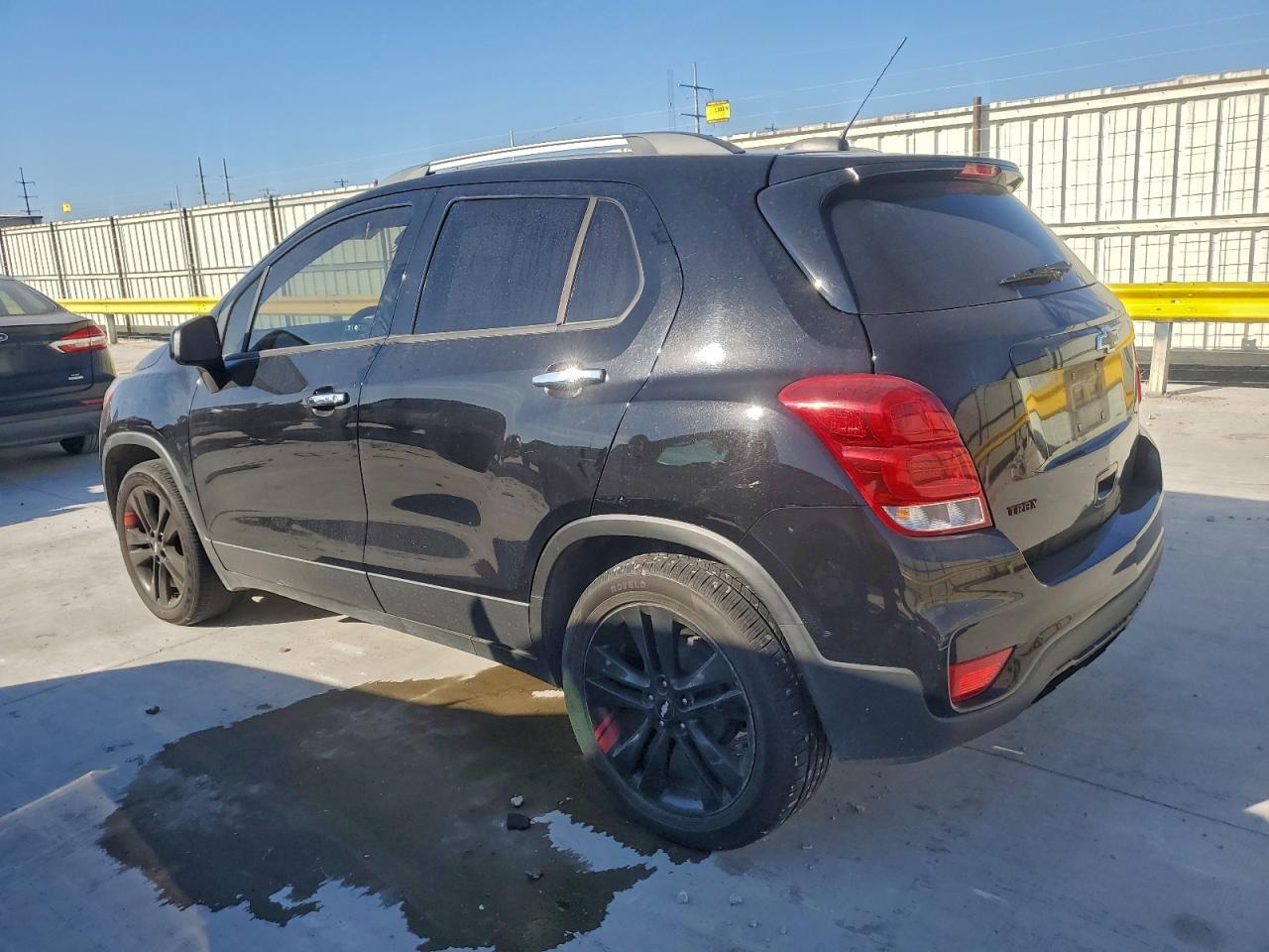 2019 Chevrolet Trax 1Lt - Фото 2