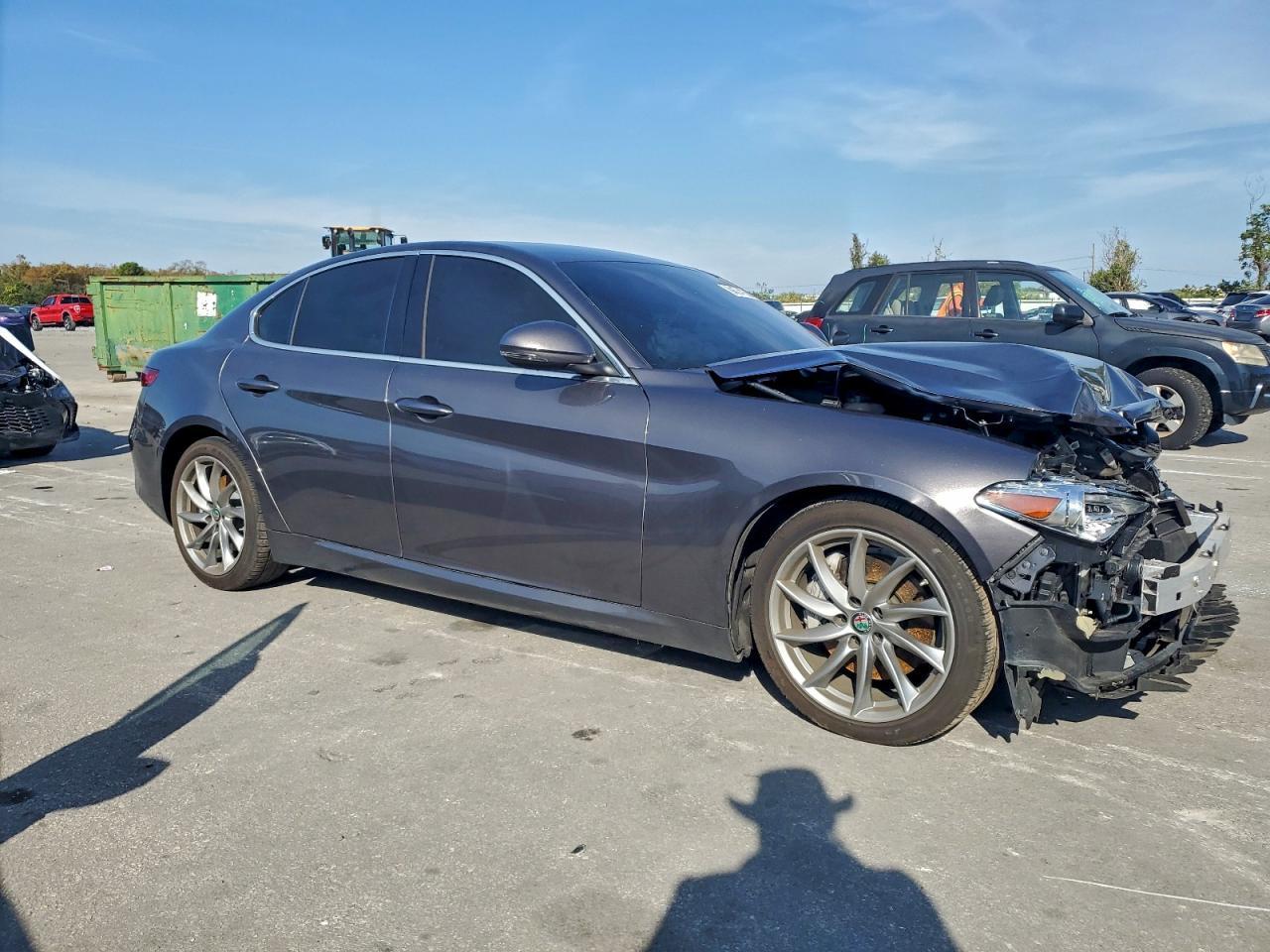 2019 Alfa Romeo Giulia - Image 4