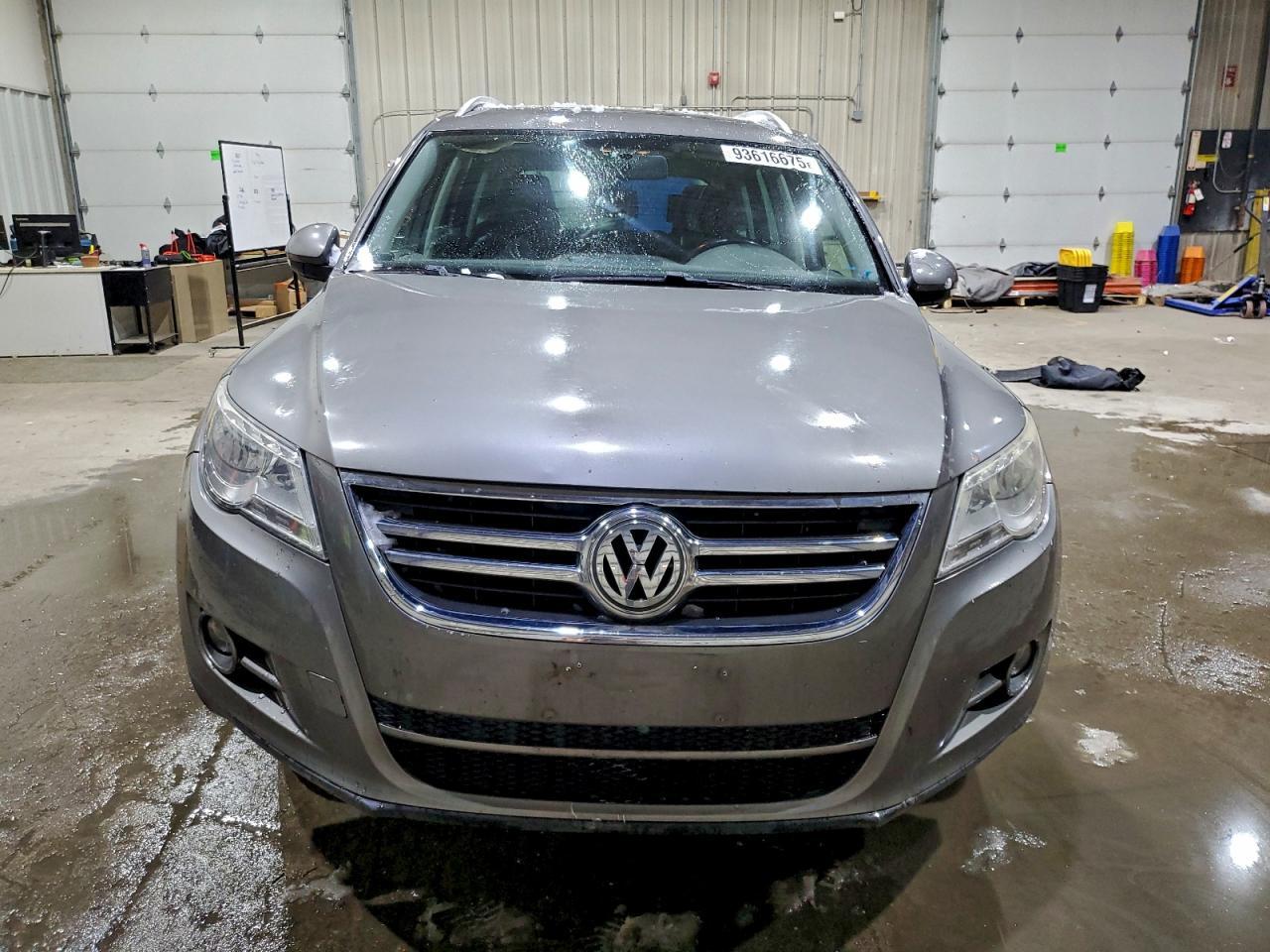 2010 Volkswagen Tiguan Se - Фото 5