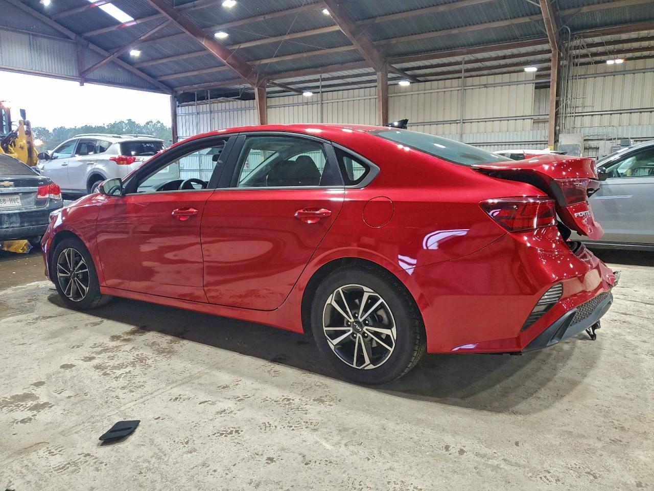 2022 Kia Forte Fe - Фото 2