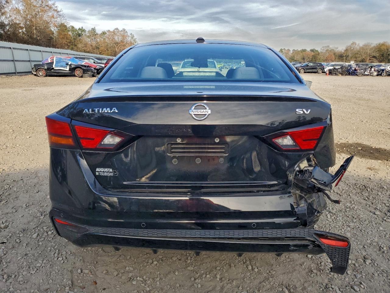 2021 Nissan Altima Sv - Image 6