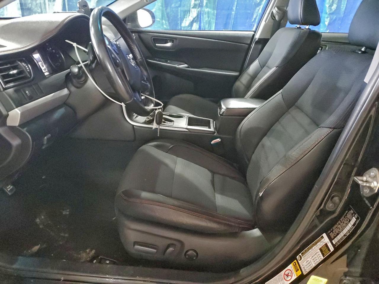 2016 Toyota Camry Le - Image 7