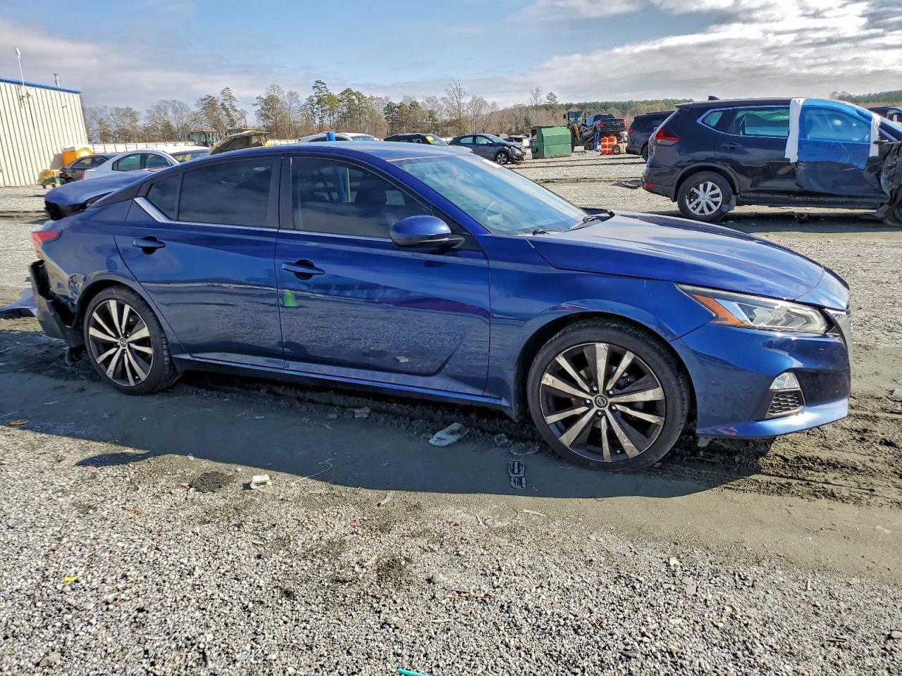 2019 Nissan Altima Sr - Фото 4