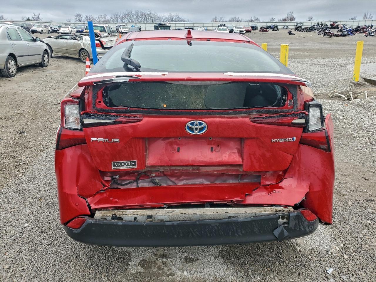 2020 Toyota Prius L - Фото 6