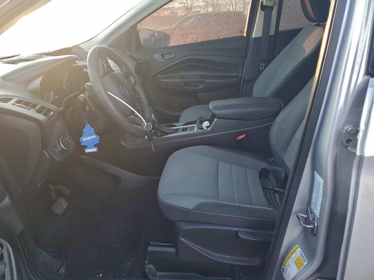 2019 Ford Escape S - Фото 7