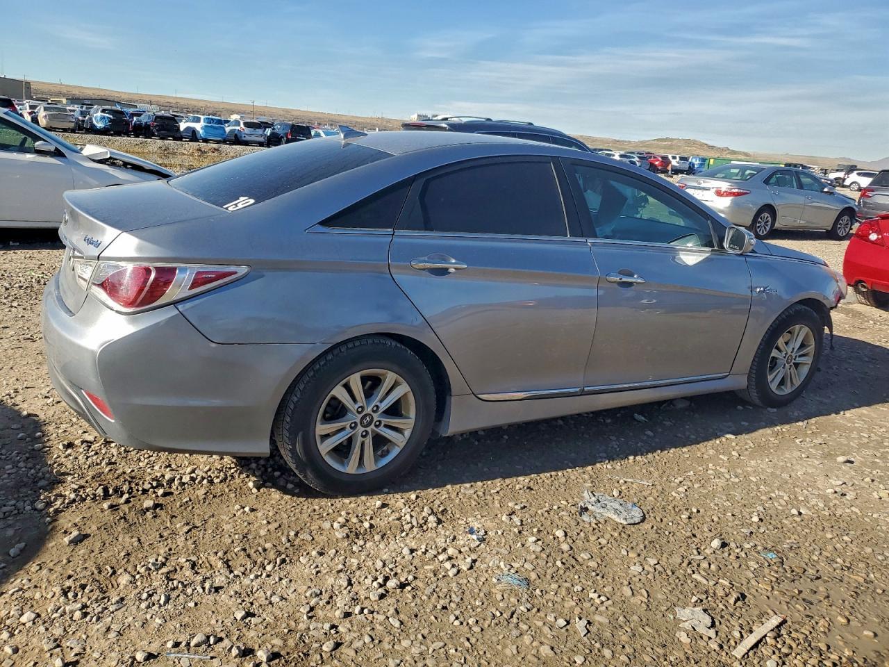 2015 Hyundai Sonata Hybrid - Фото 3