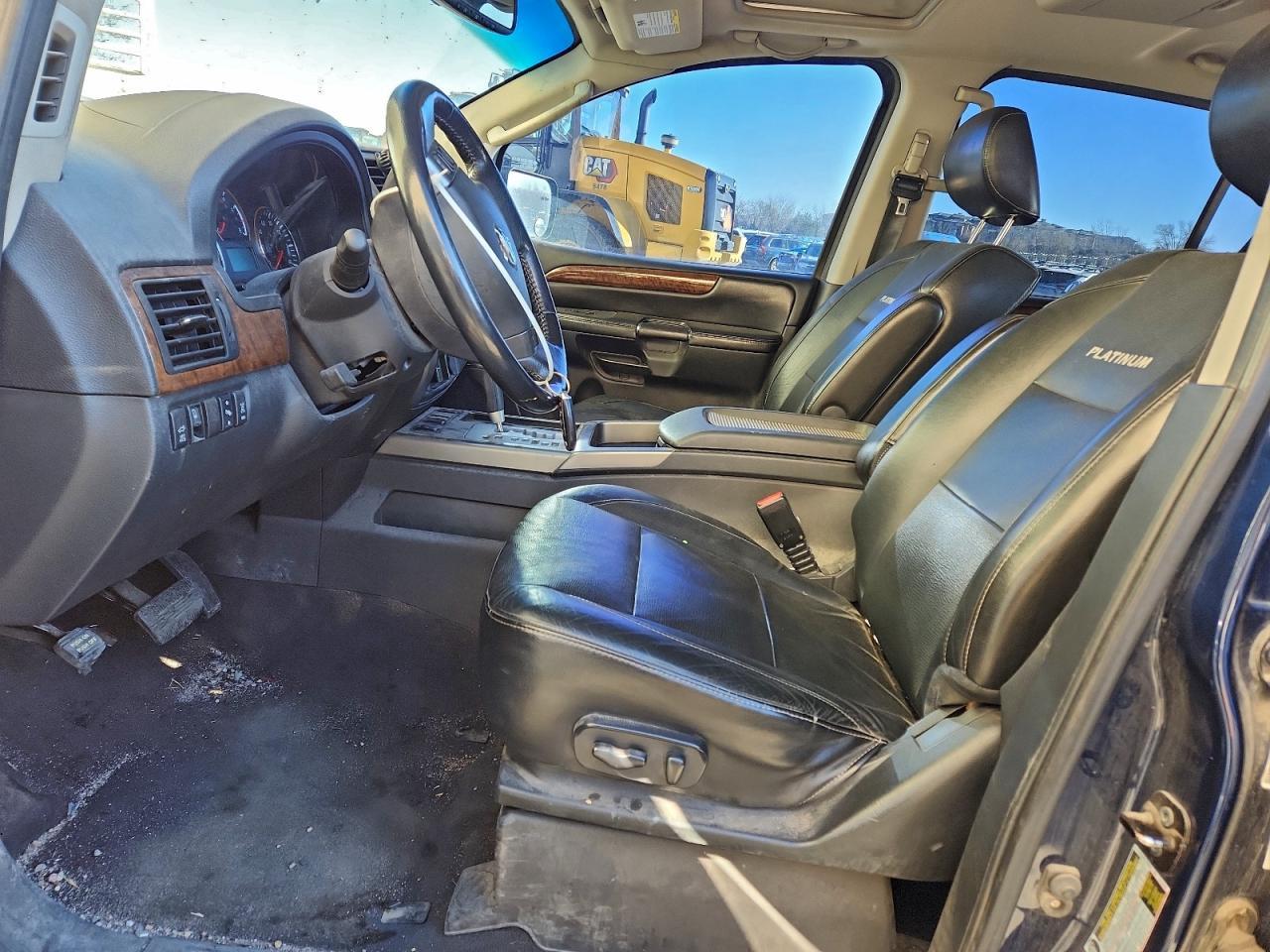 2011 Nissan Armada Platinum - Фото 7