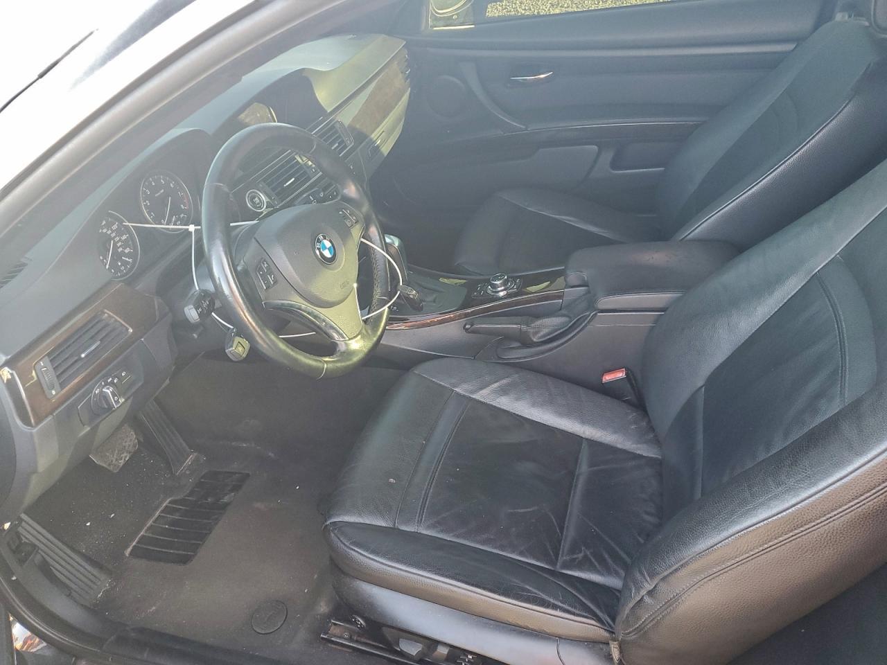 2012 BMW 335 Xi - Image 7