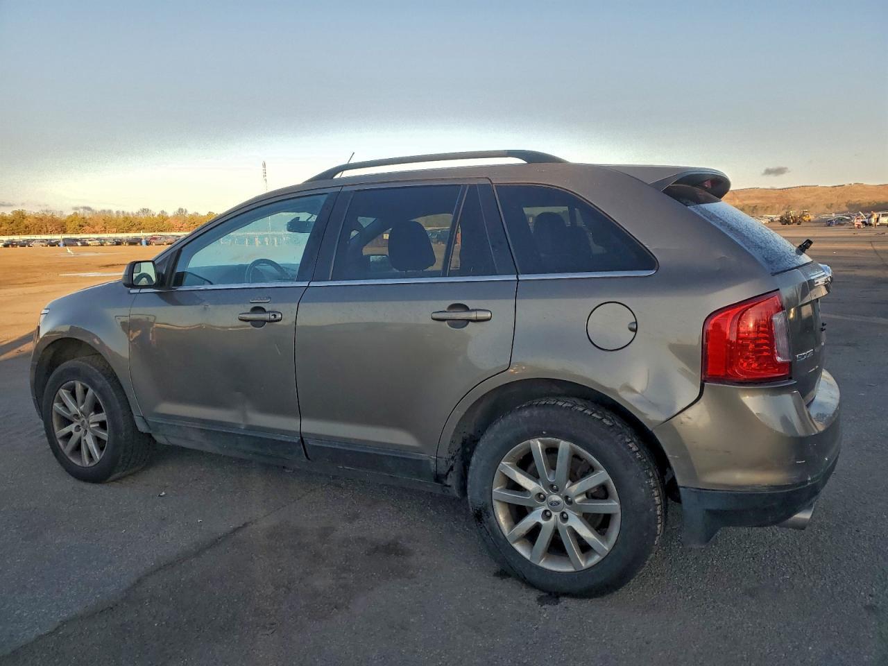 2013 Ford Edge - Фото 2