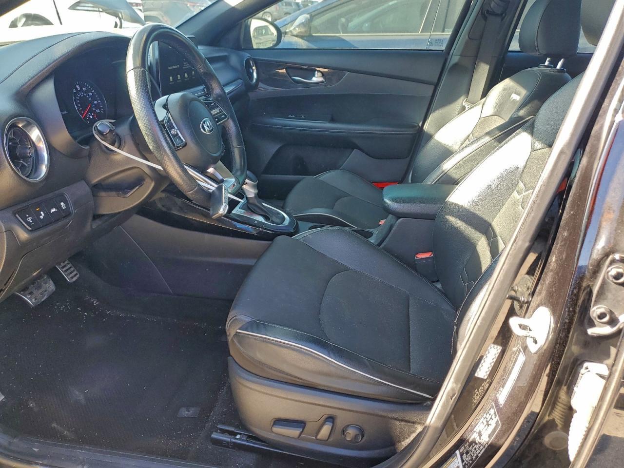 2021 Kia Forte - Фото 7