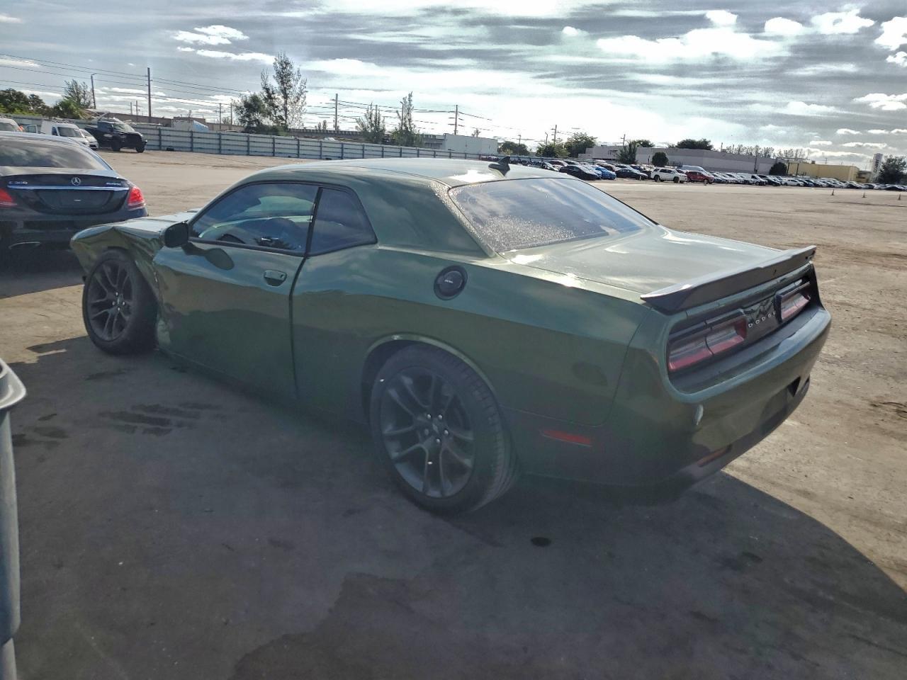 2021 Dodge Challenger R/T Scat Pack - Фото 2