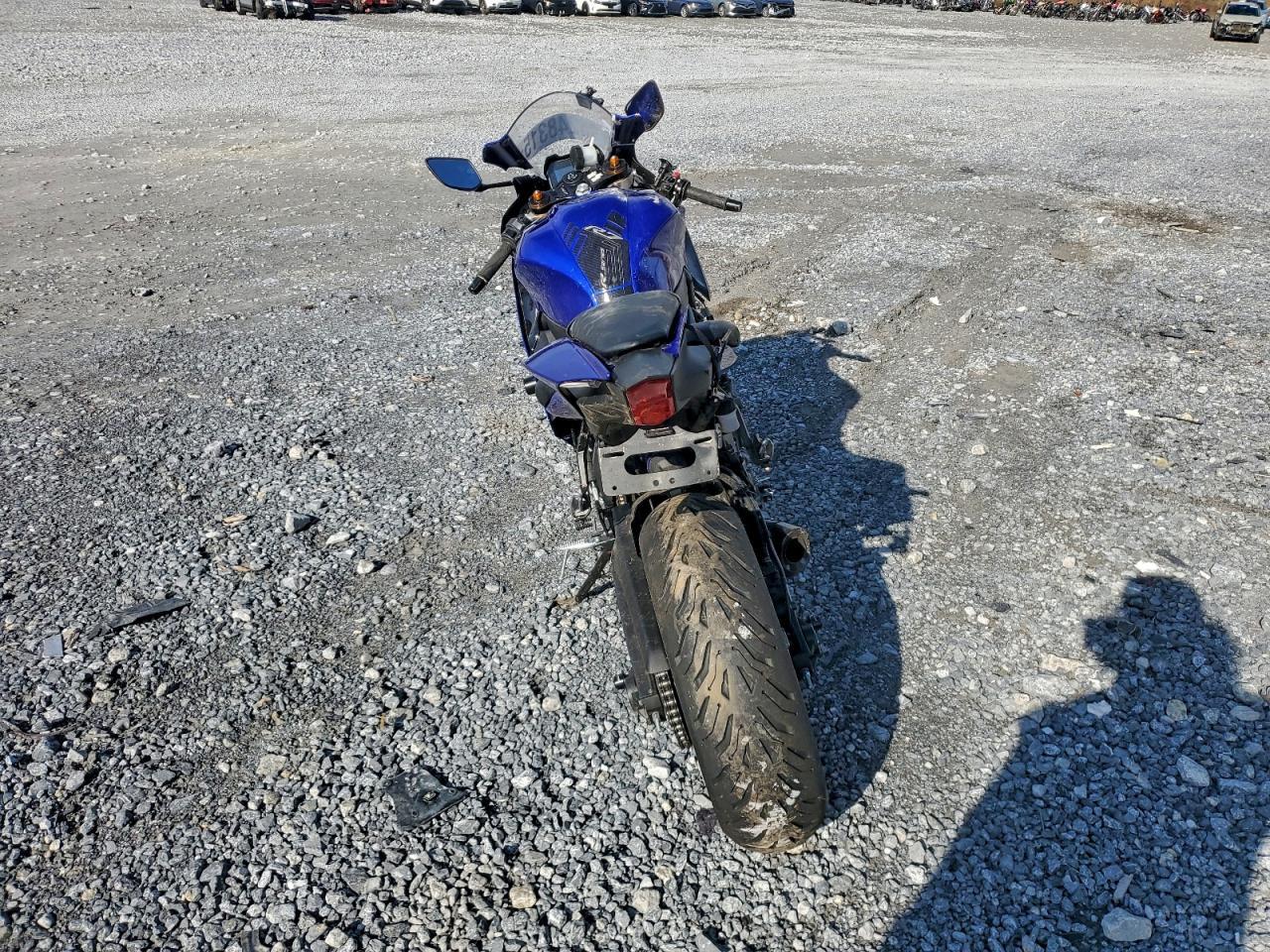 2025 Yamaha Yzfr7 - Фото 4