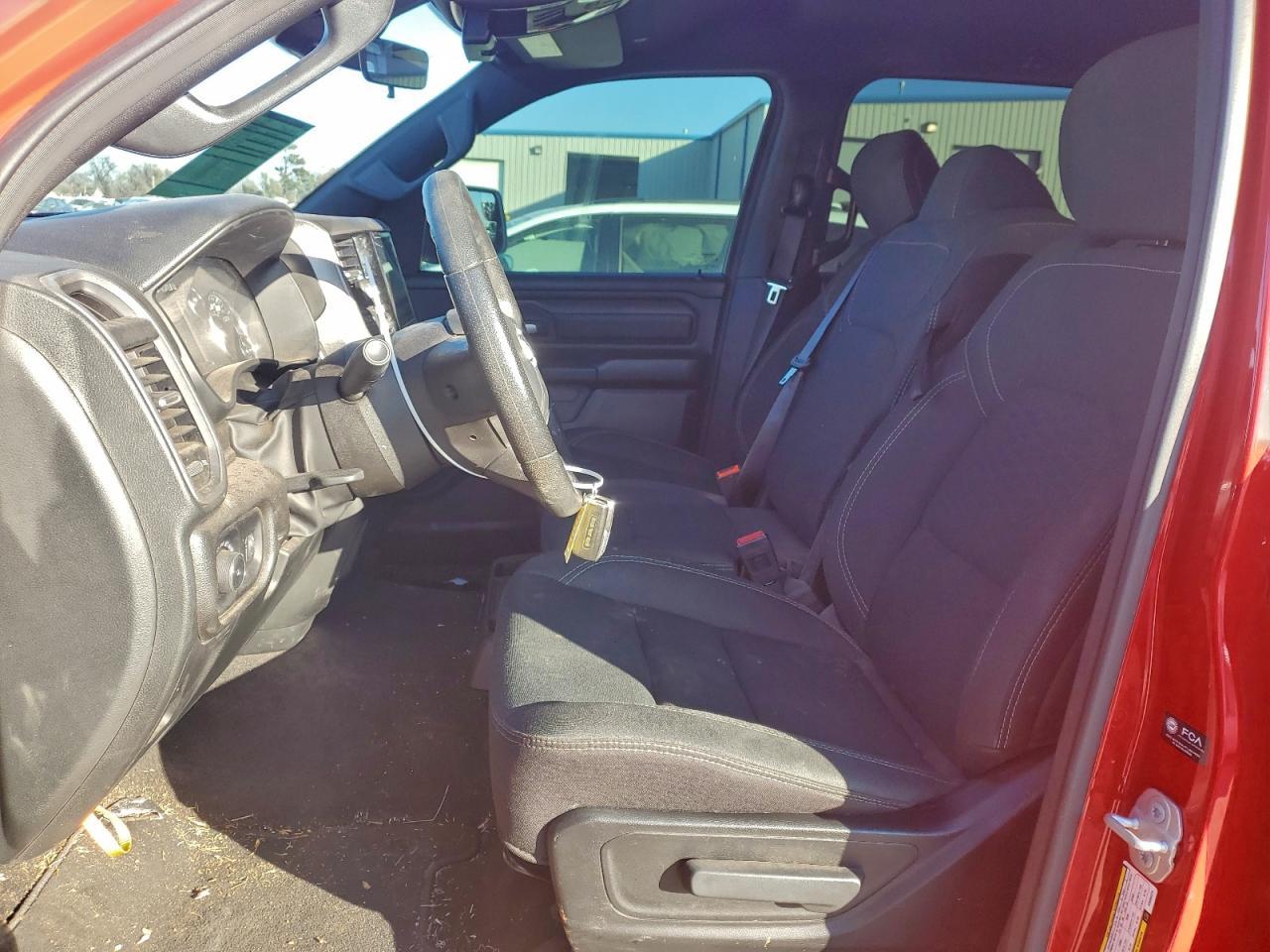 2025 Ram 1500 Tradesman - Image 7