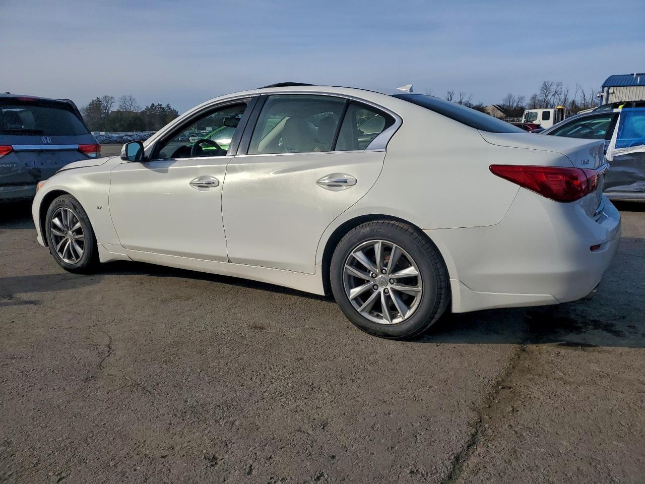 2014 Infiniti Q50 Base - Image 2