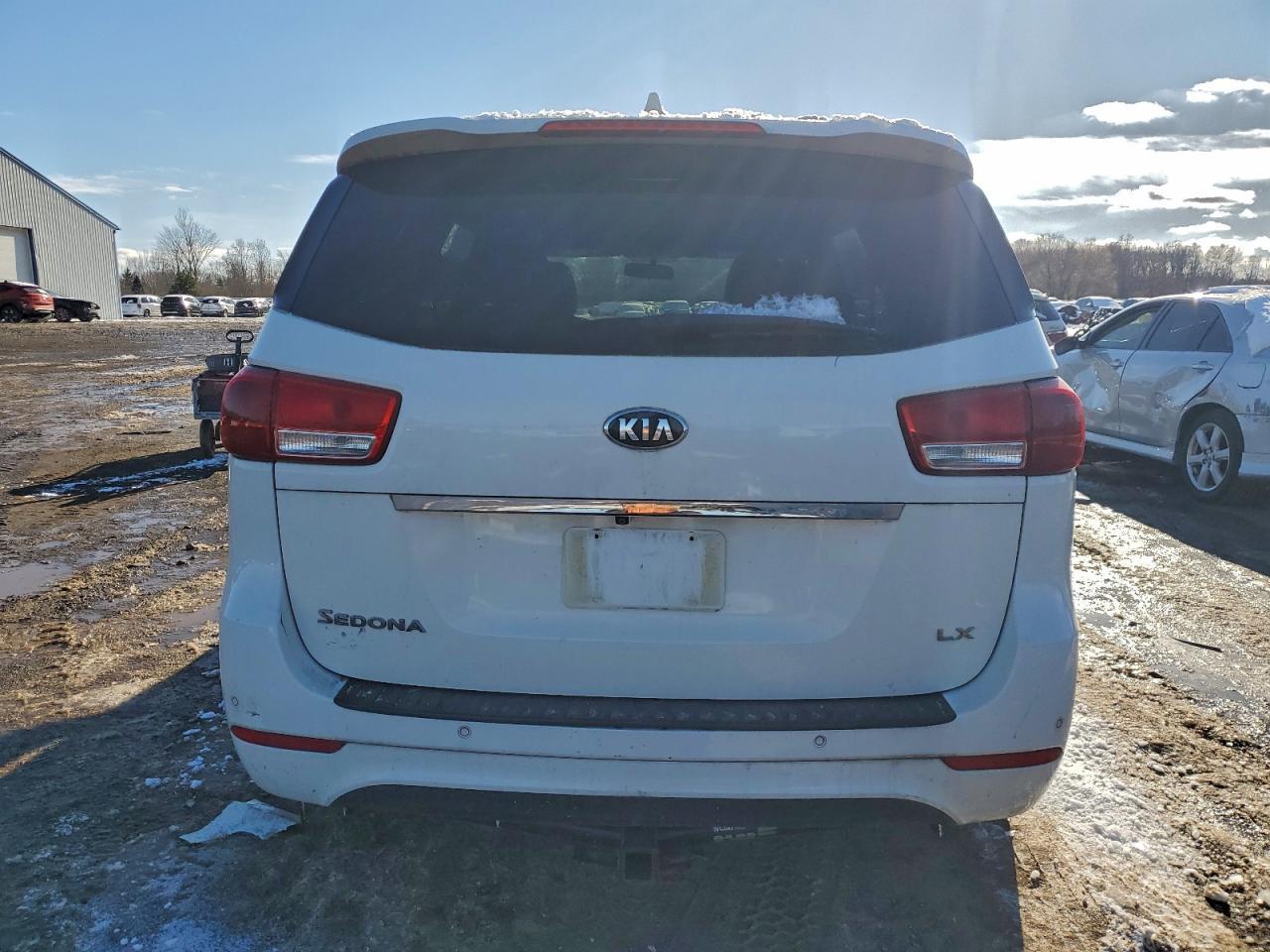 2016 Kia Sedona Lx - Фото 6