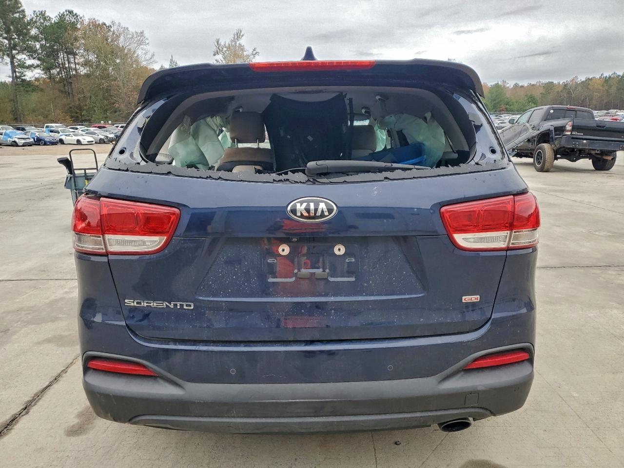 2017 Kia Sorento Lx - Фото 6