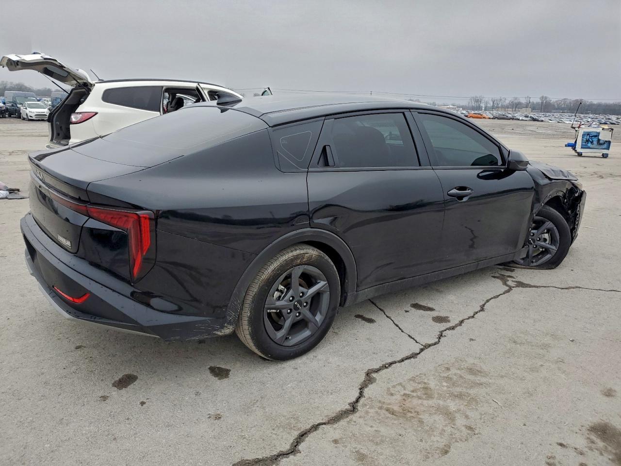 2025 Kia K4 Lx - Фото 3