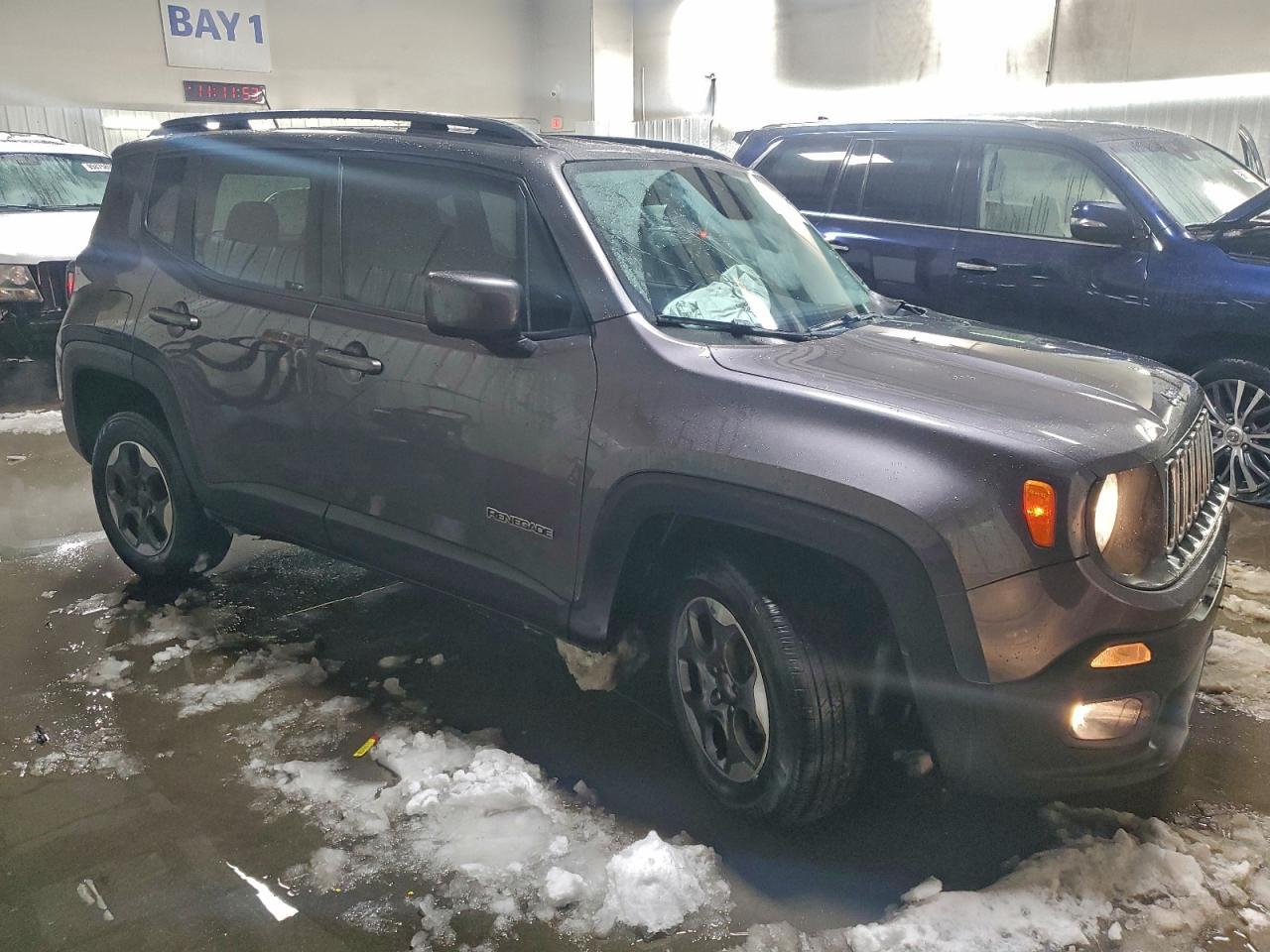 2017 Jeep Renegade Latitude - Фото 4