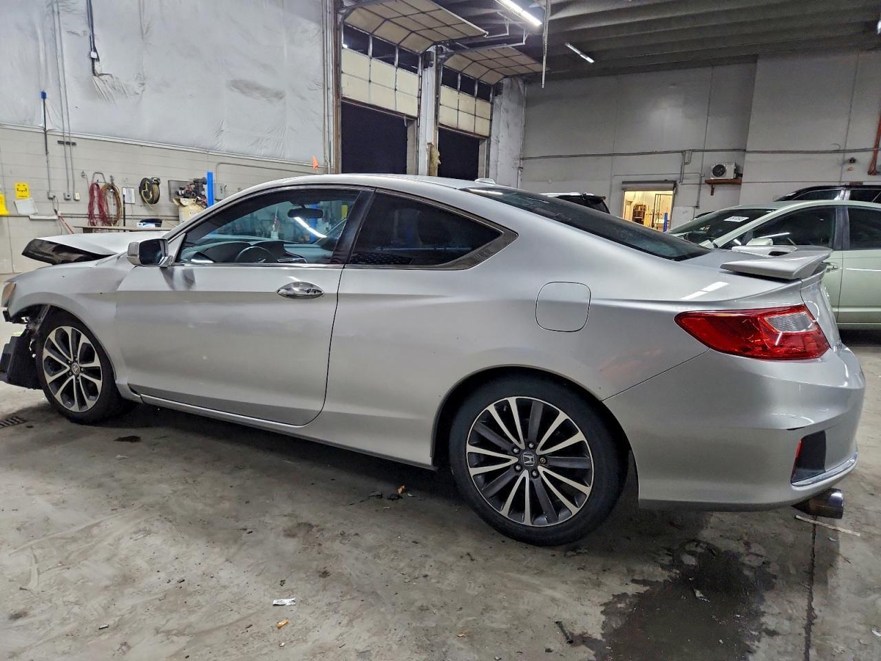 2014 Honda Accord Exl - Image 2