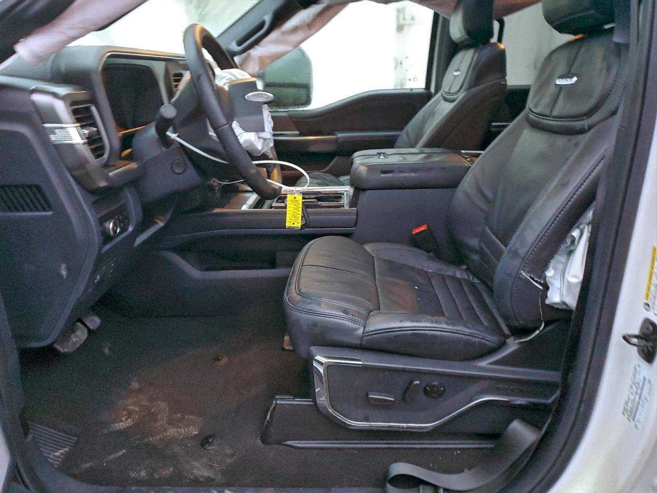 2025 Ford F350 Super Duty - Image 7