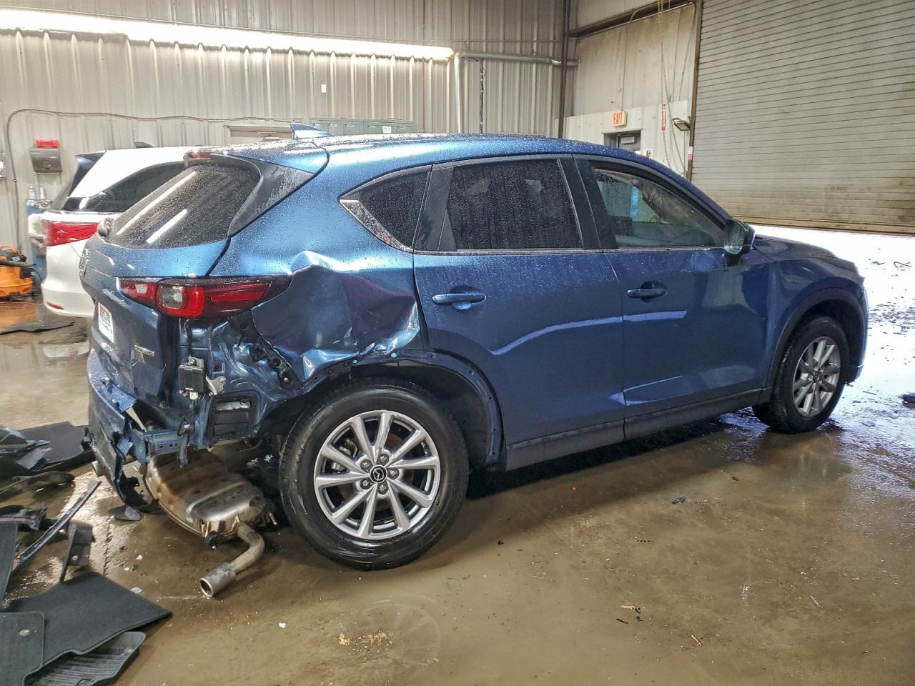 2023 Mazda Cx-5 - Image 3