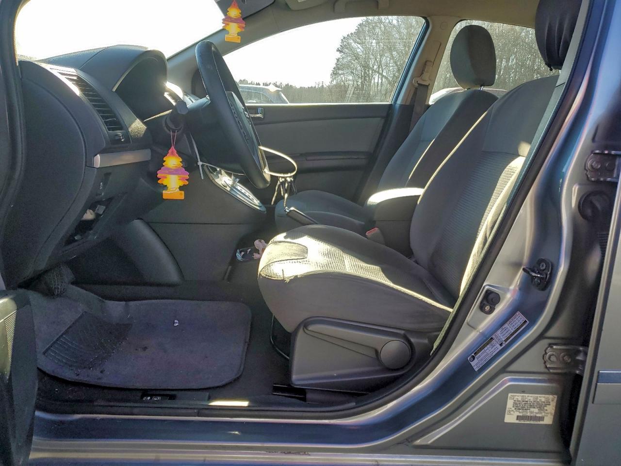 2012 Nissan Sentra 2.0 - Фото 7