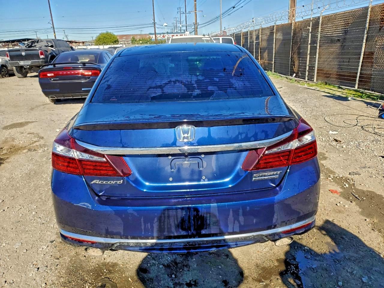 2017 Honda Accord Sport Special Edition - Image 6