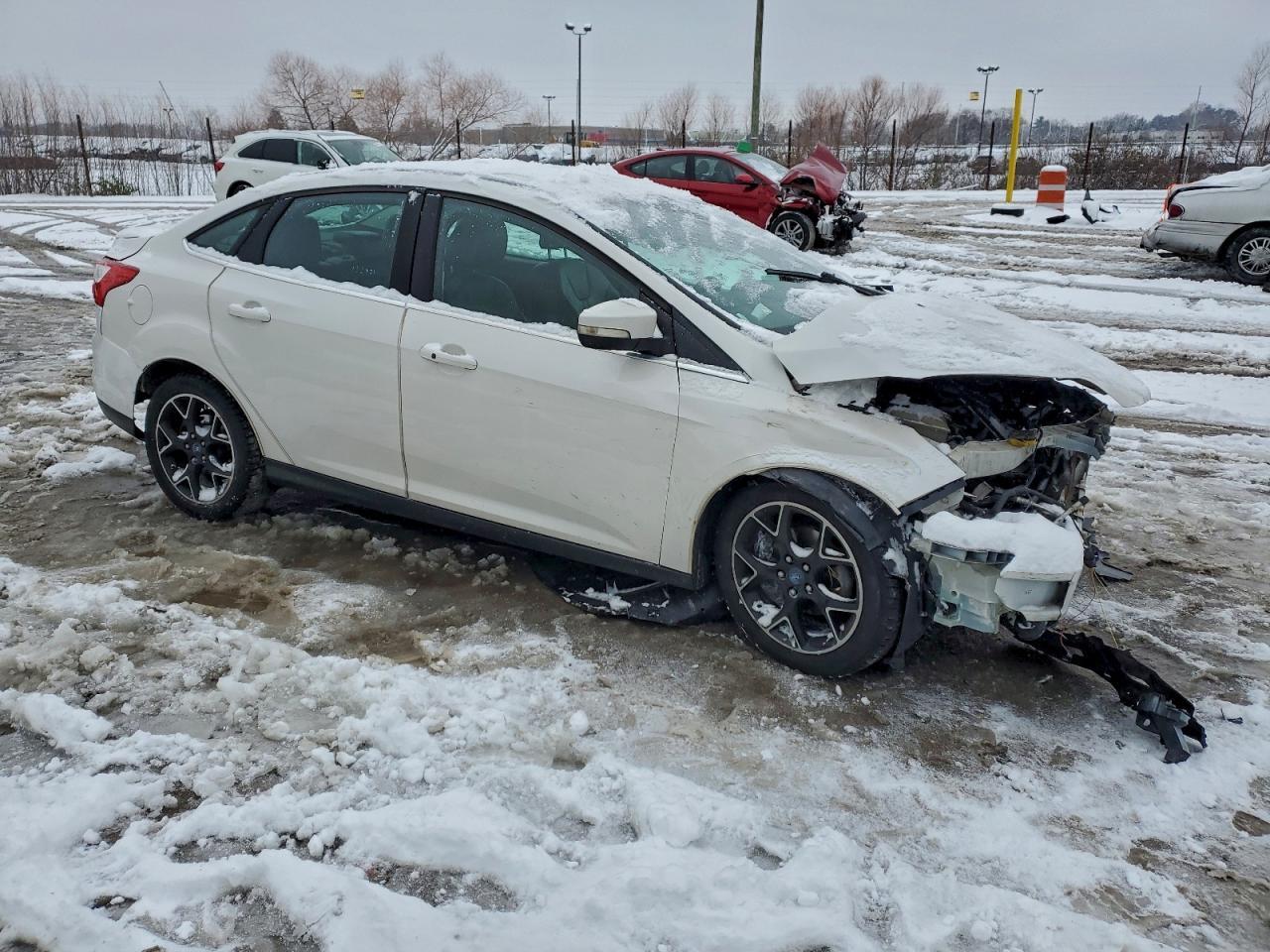 2012 Ford Focus Titanium - Image 4