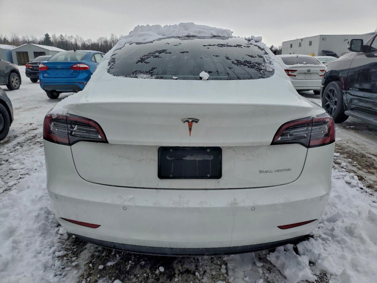 2022 Tesla Model 3 - Image 6