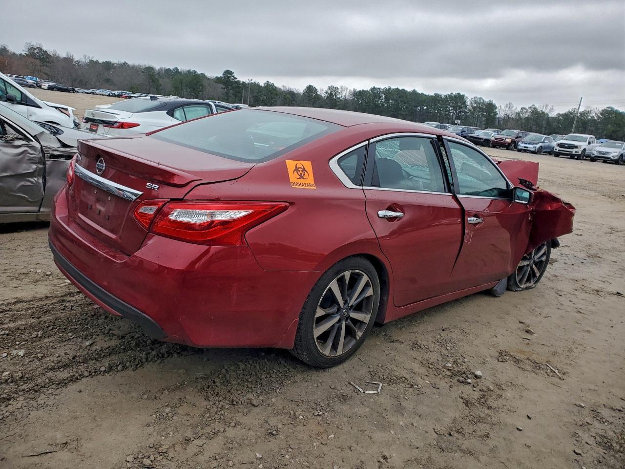 2016 Nissan Altima 2.5 - Фото 3
