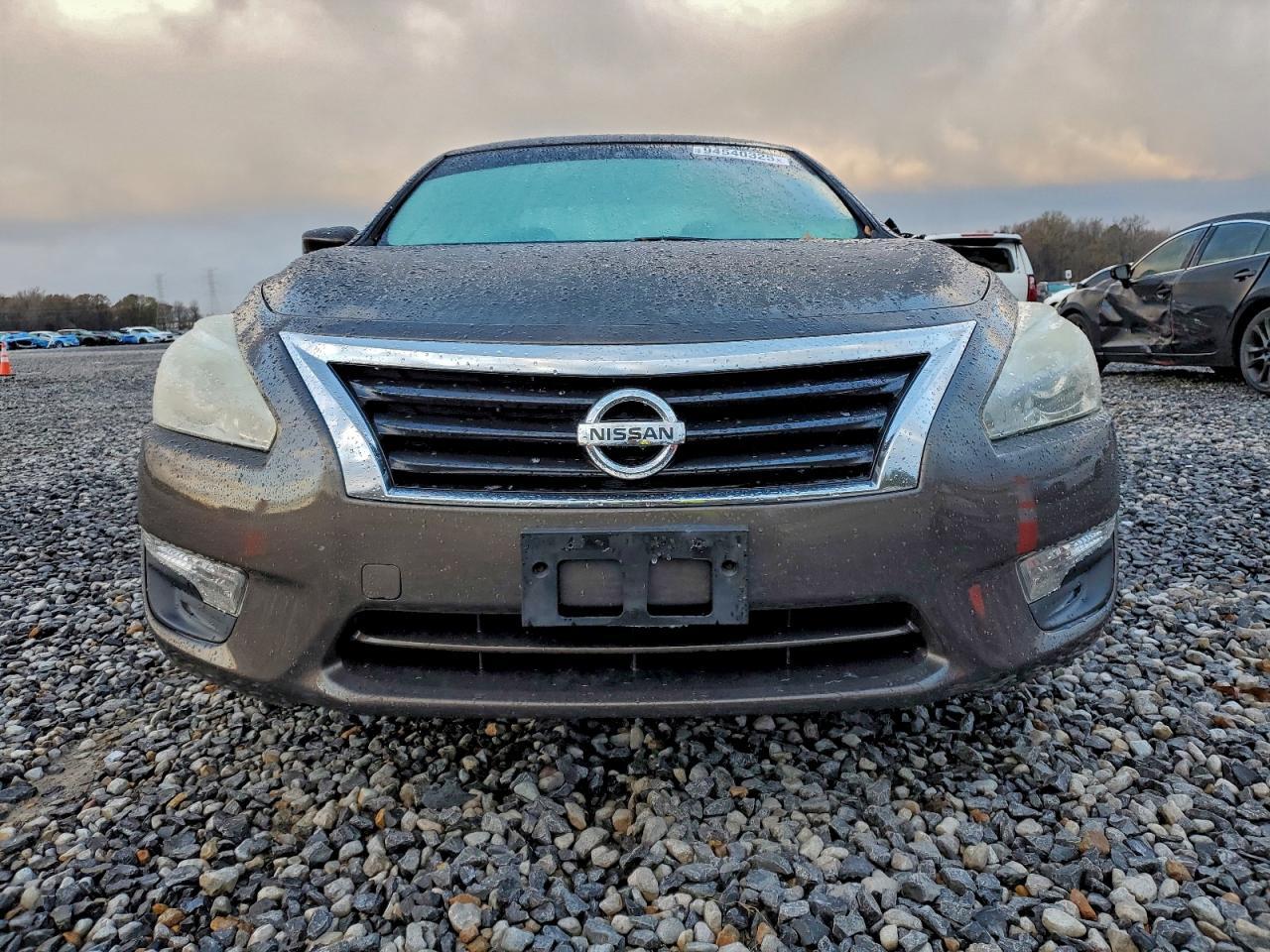 2014 Nissan Altima 2.5 - Image 5