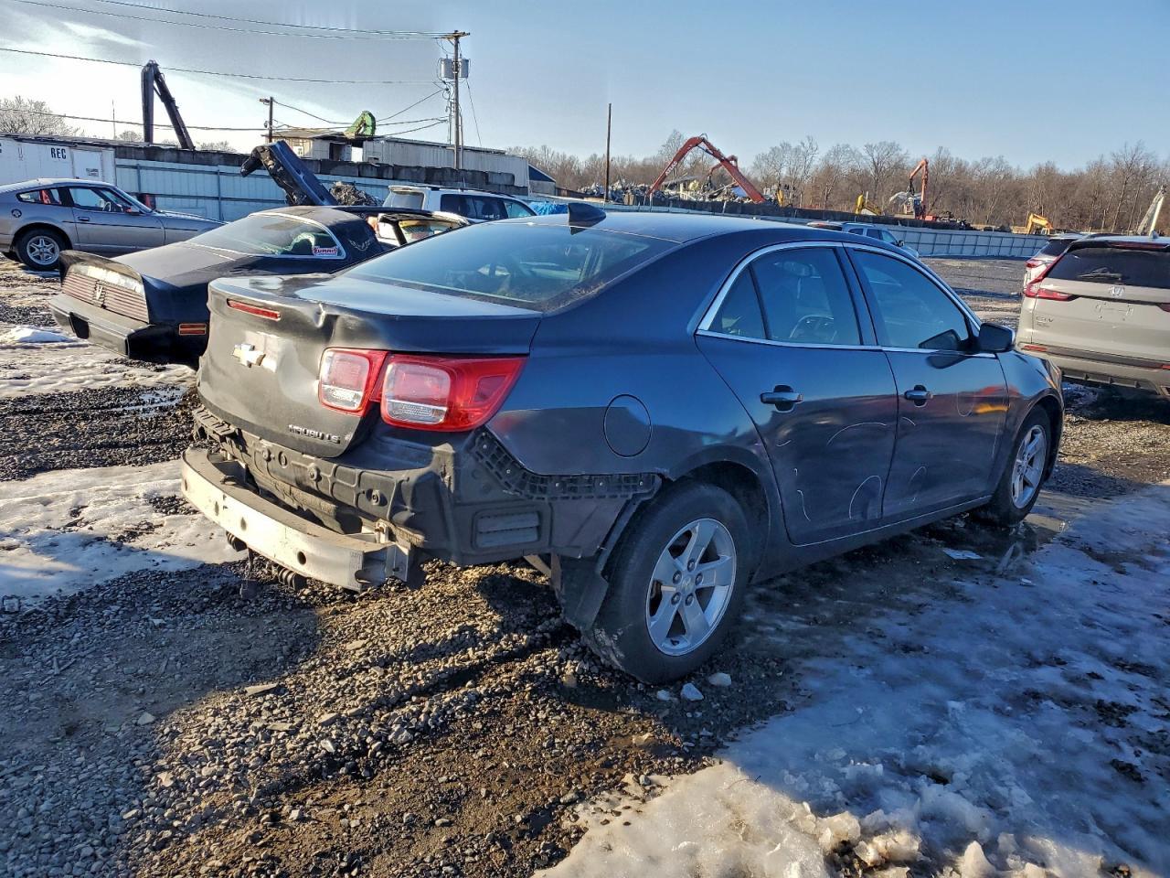 2015 Chevrolet Malibu Ls - Фото 3