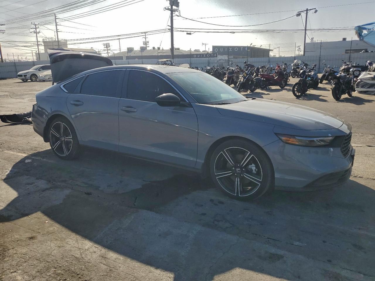 2024 Honda Accord Hybrid Sport - Image 4