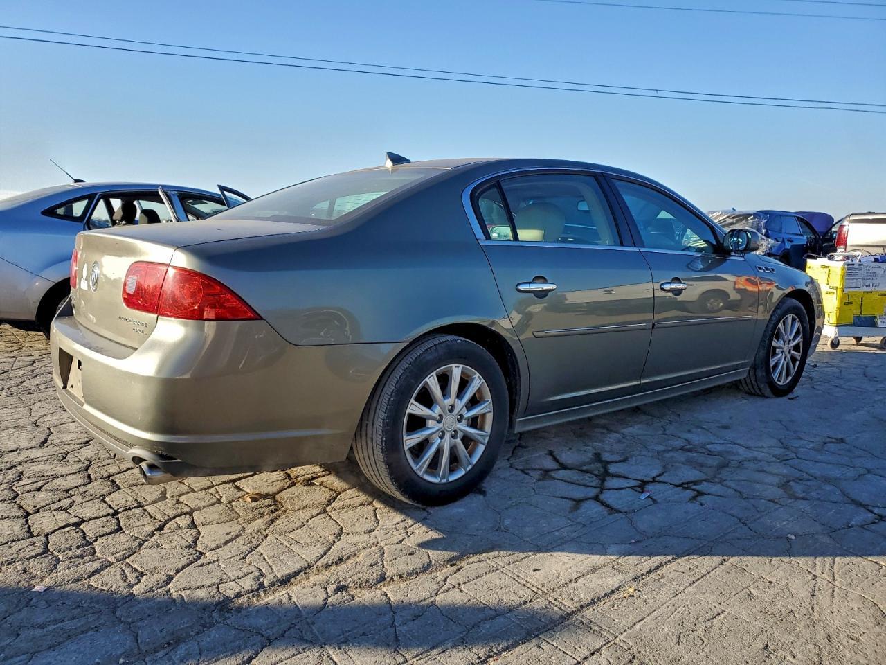 2011 Buick Lucerne Cxl - Фото 3