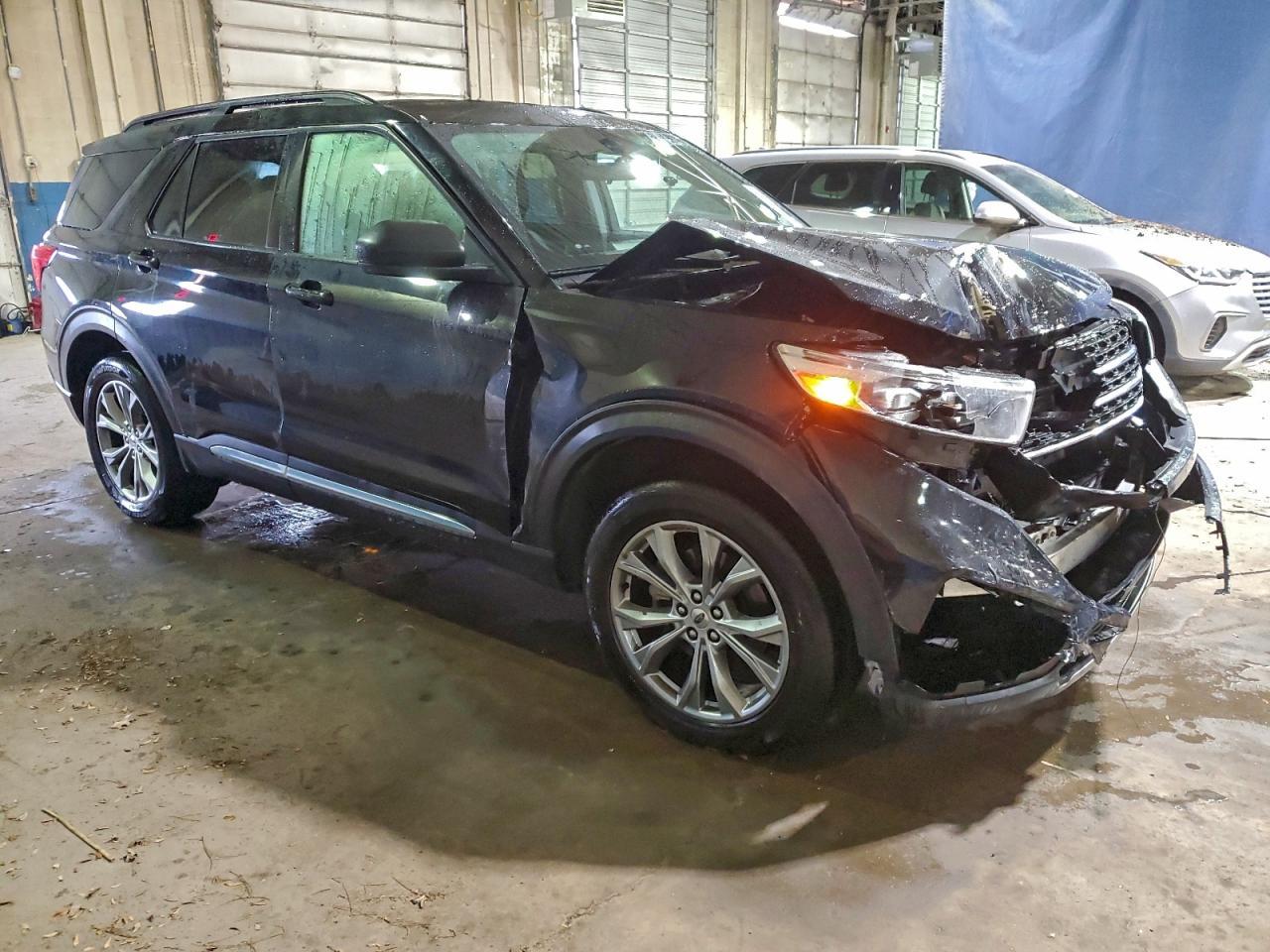 2022 Ford Explorer Xlt - Фото 4