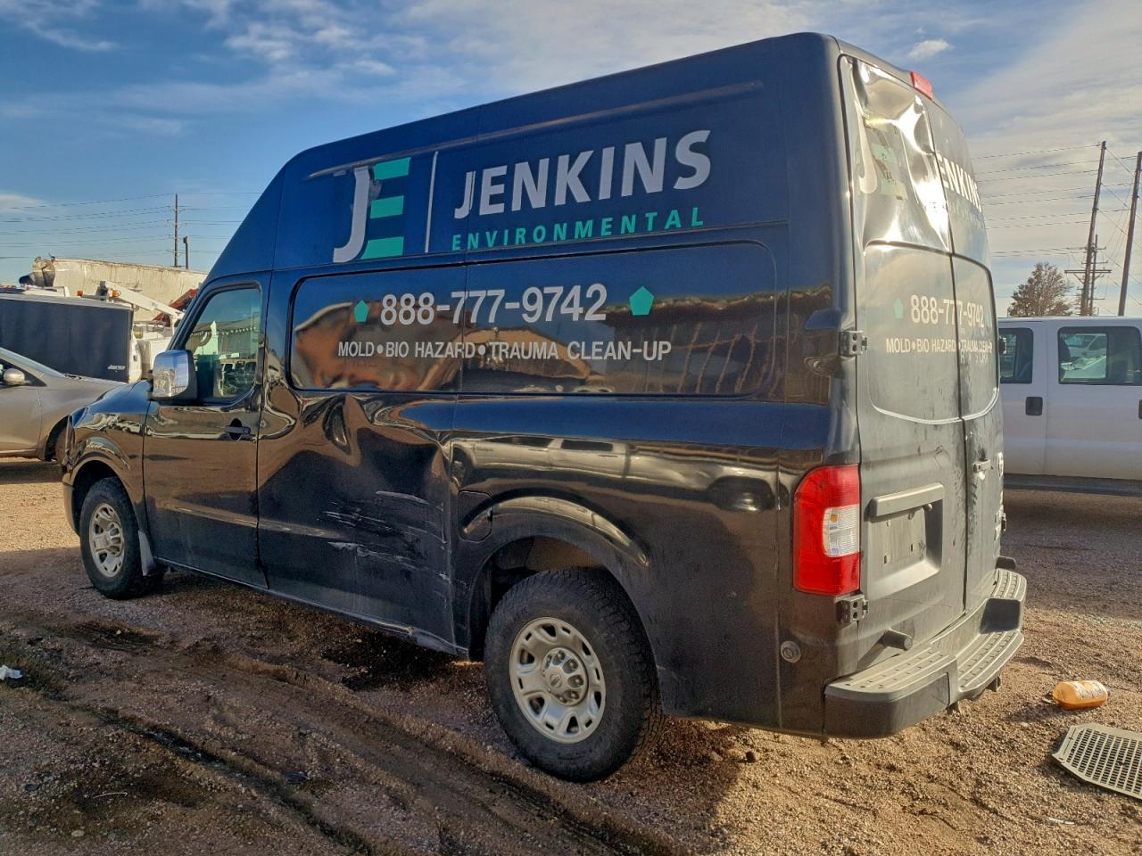 2016 Nissan Nv 2500 Utility / Service Van - Фото 2