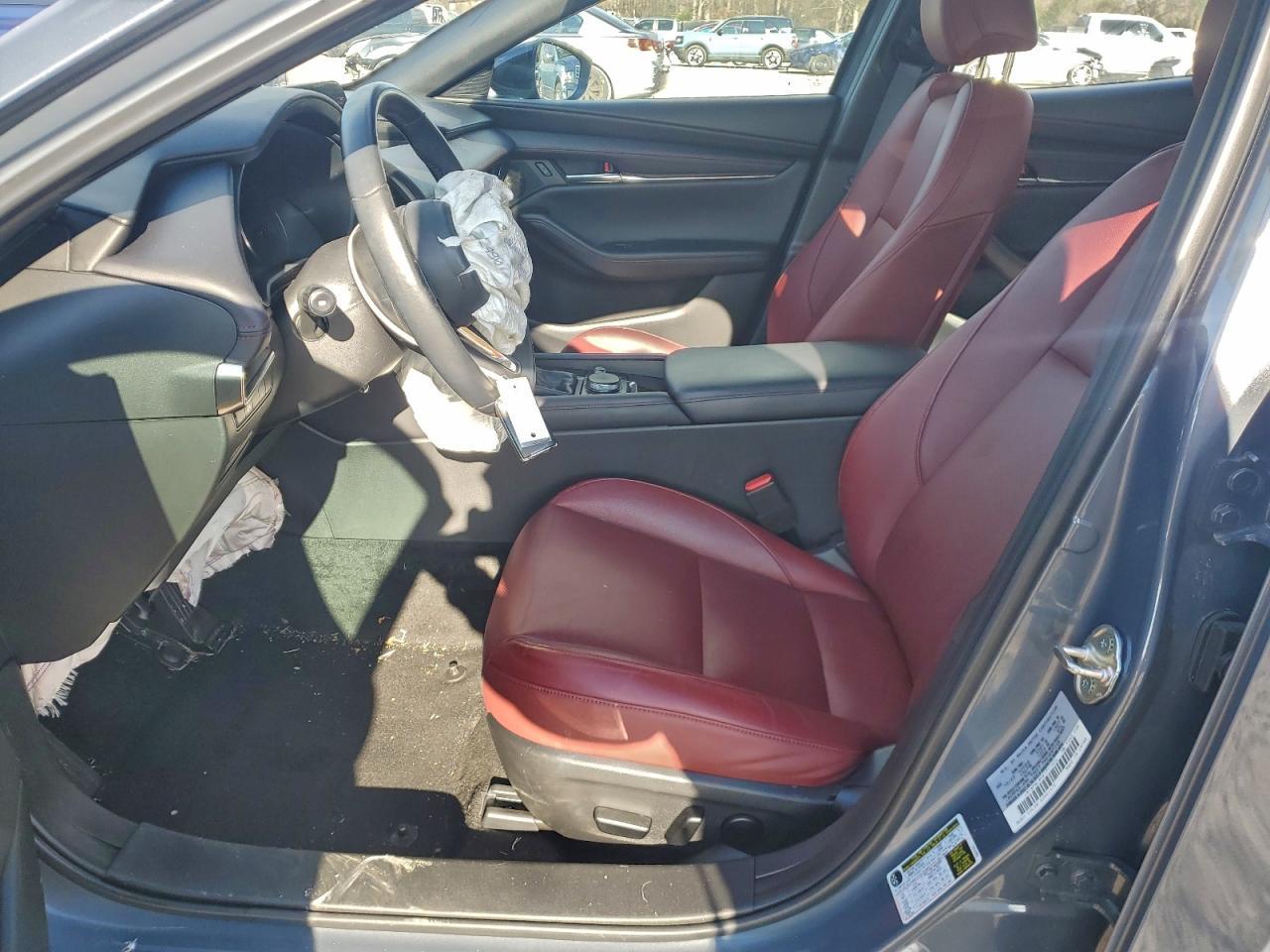 2024 Mazda 3 Preferred - Image 7