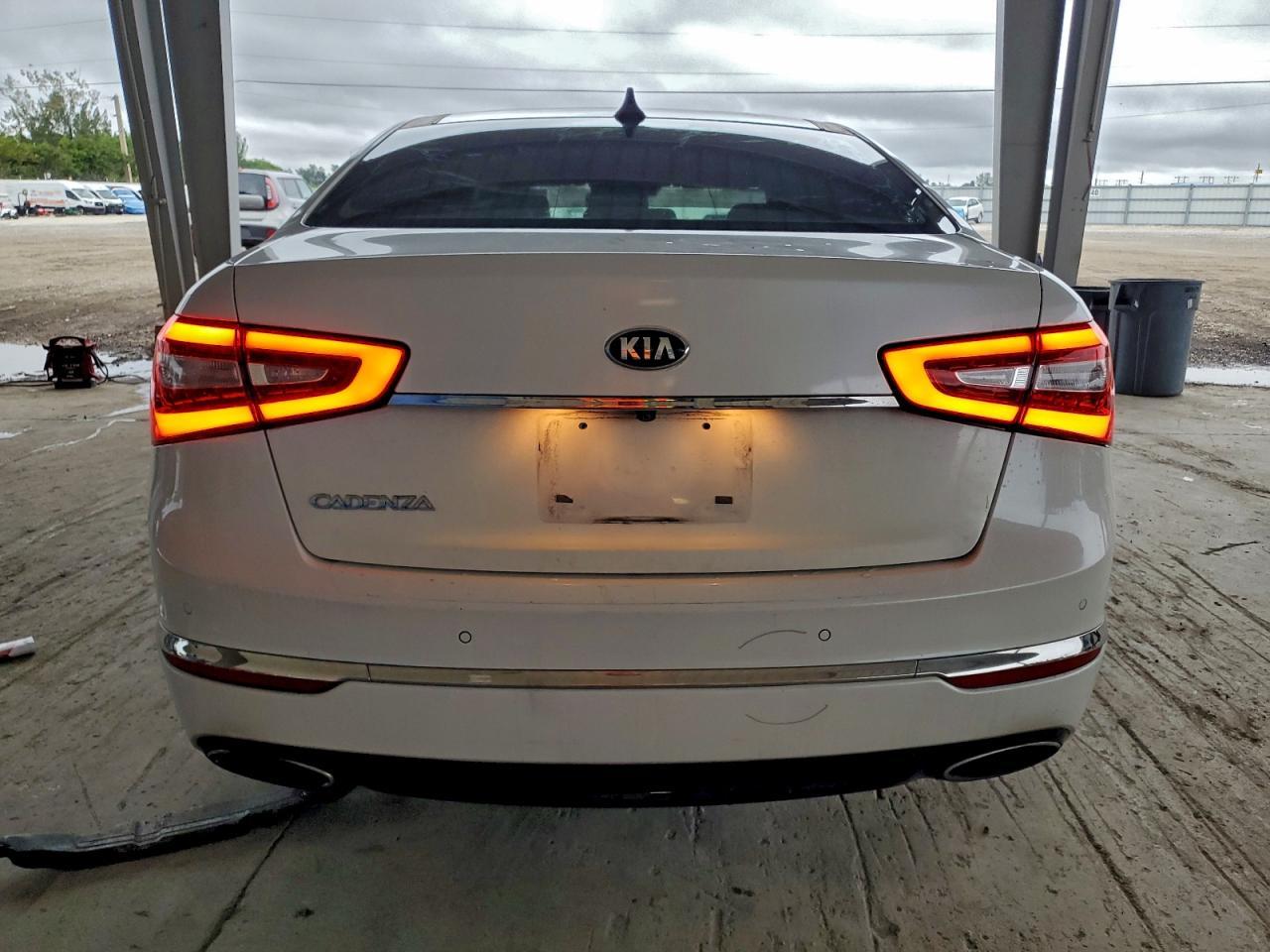 2015 Kia Cadenza Premium - Фото 6
