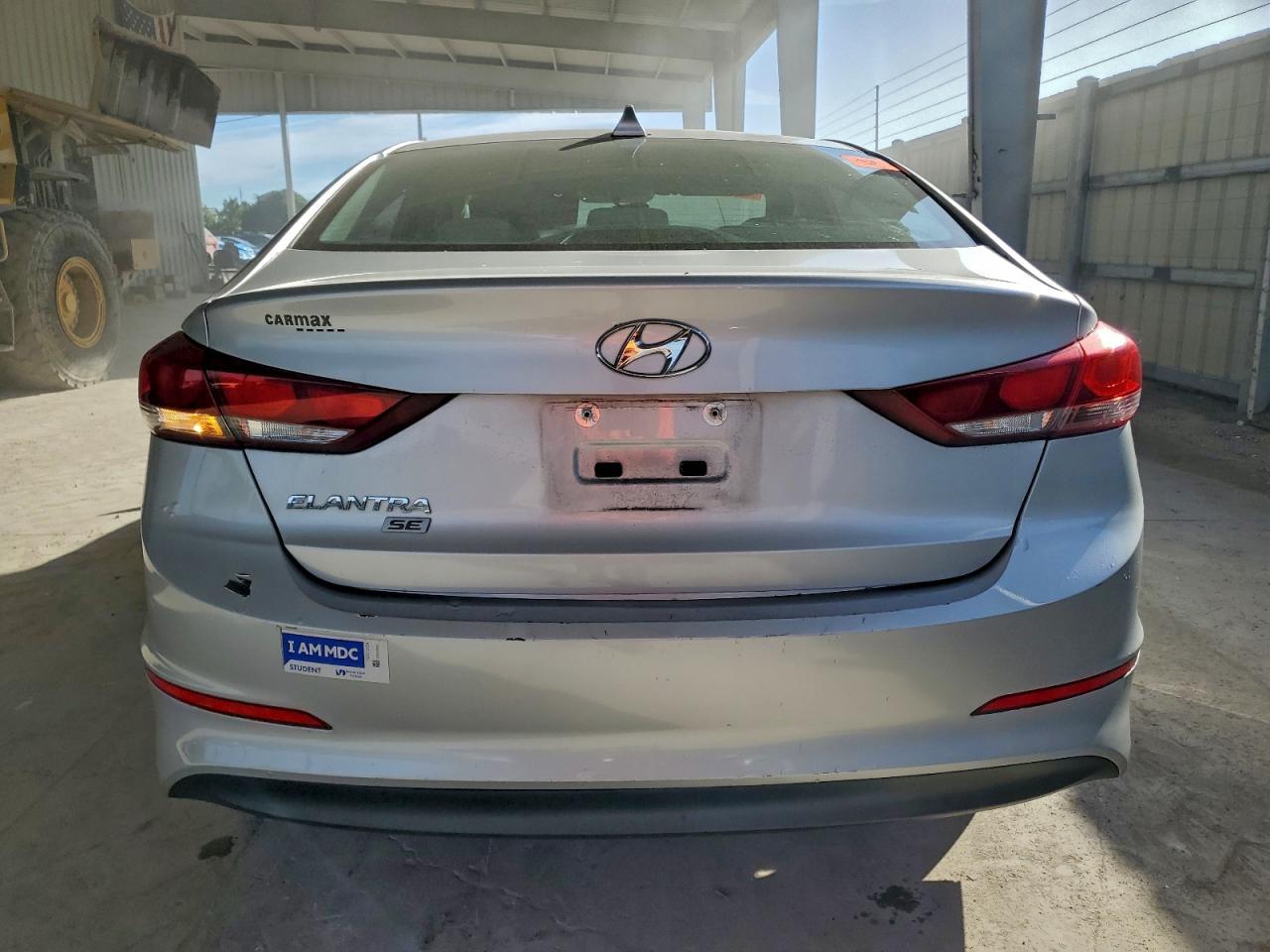 2017 Hyundai Elantra Se - Фото 6