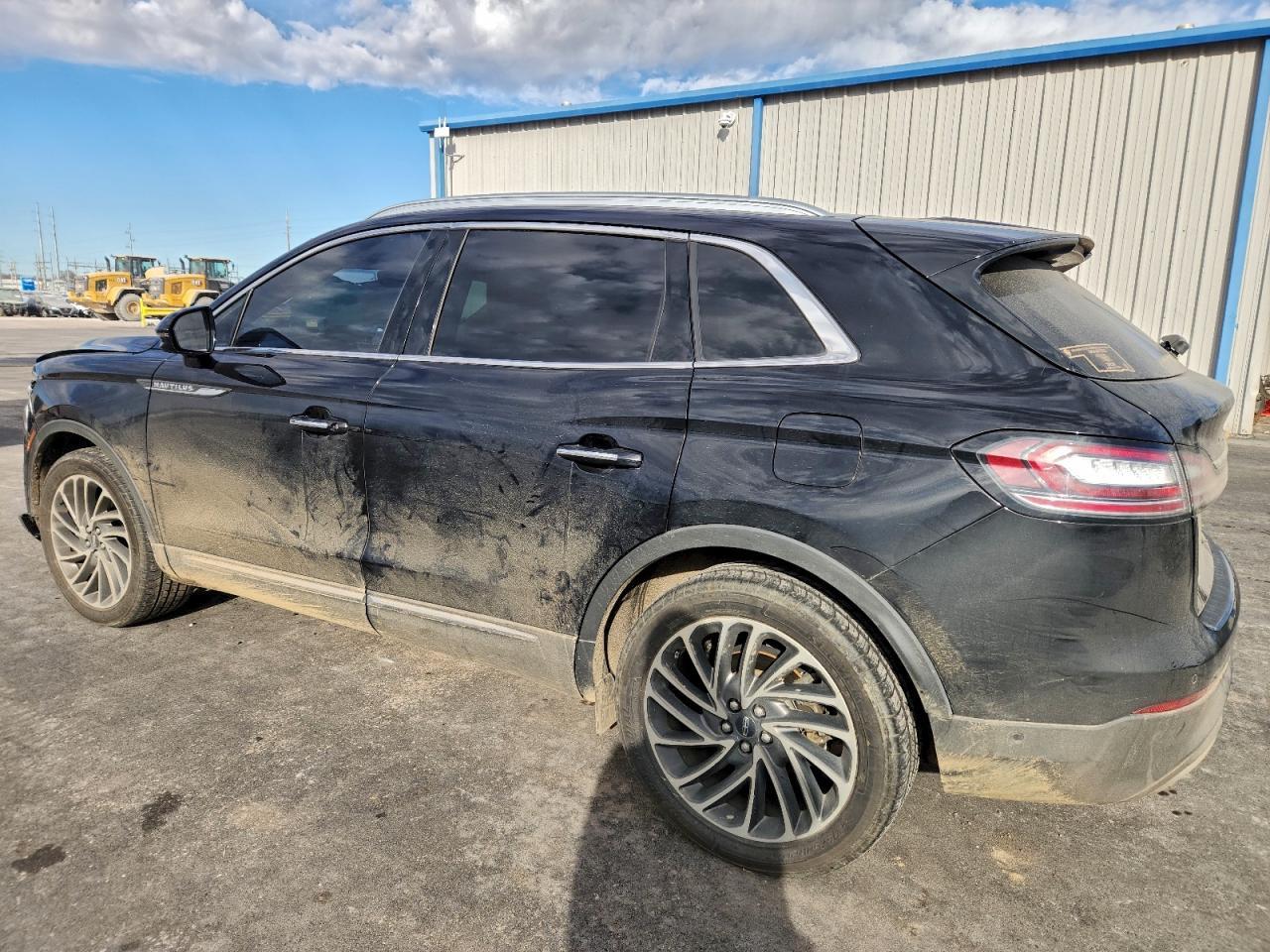 2020 Lincoln Nautilus Reserve - Фото 2