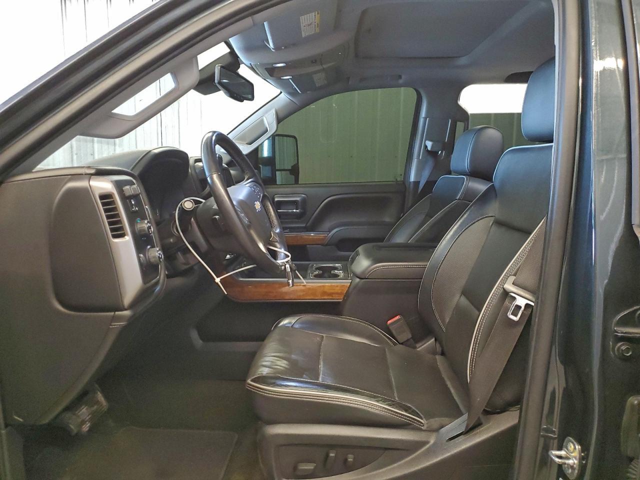 2017 Chev Silverado K2500 High Country - Фото 7
