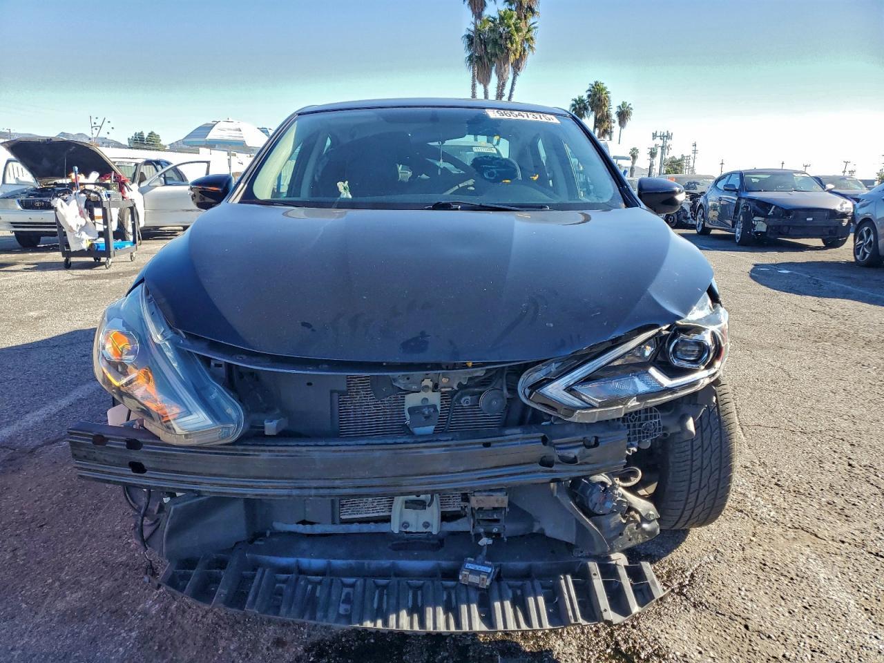 2019 Nissan Sentra S - Фото 5