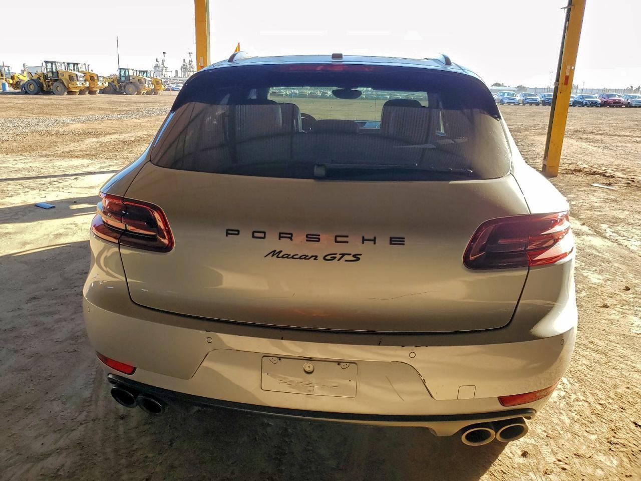 2018 Porsche Macan Gts - Image 6