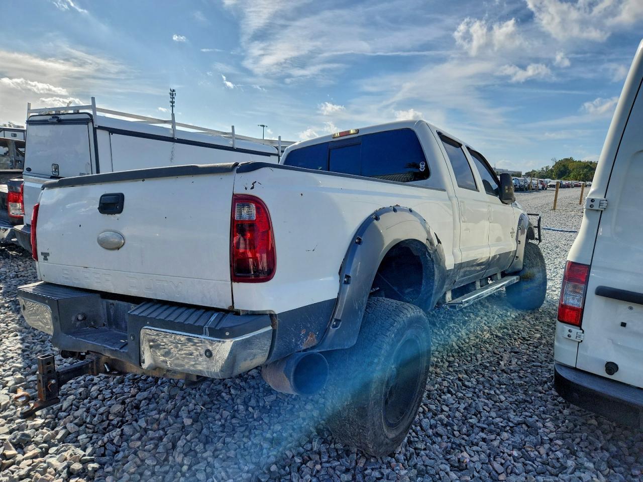 2011 Ford F250 Super Duty - Фото 3