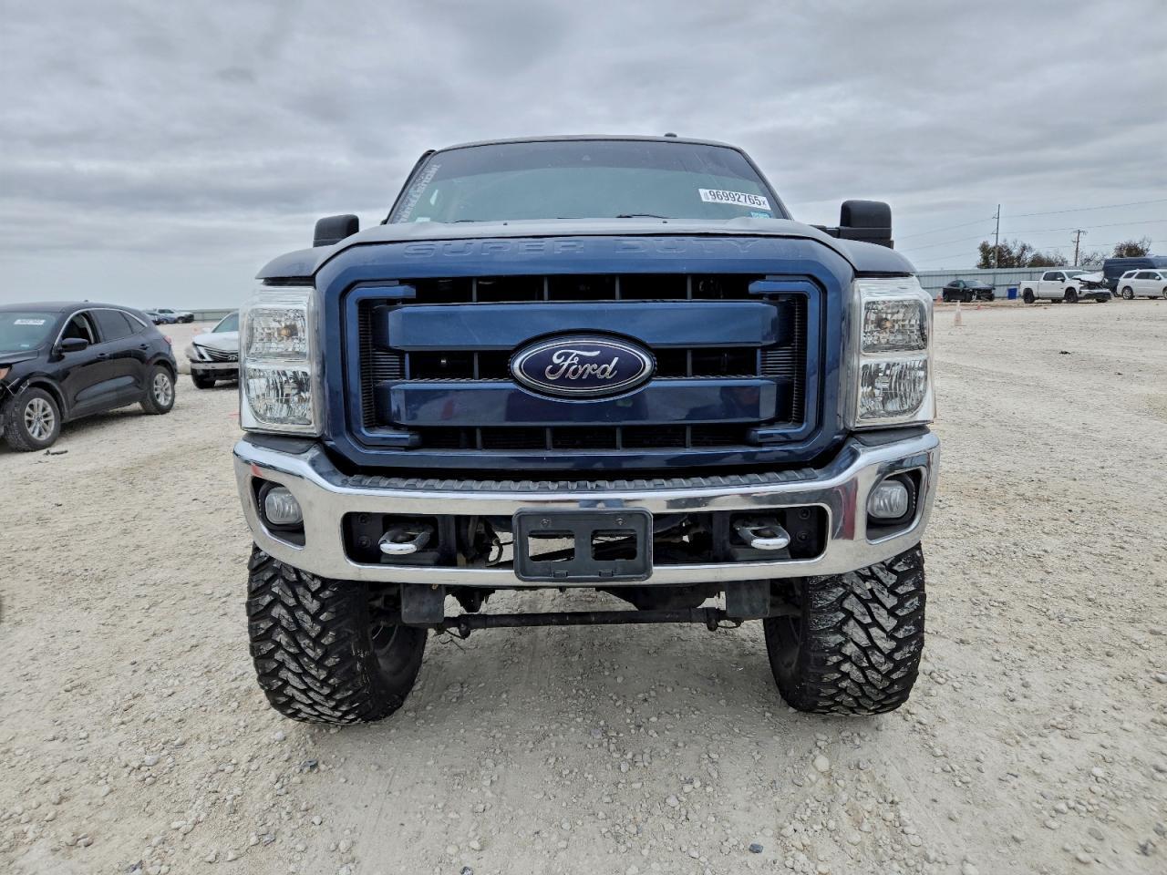 2013 Ford F250 Super Duty - Image 5