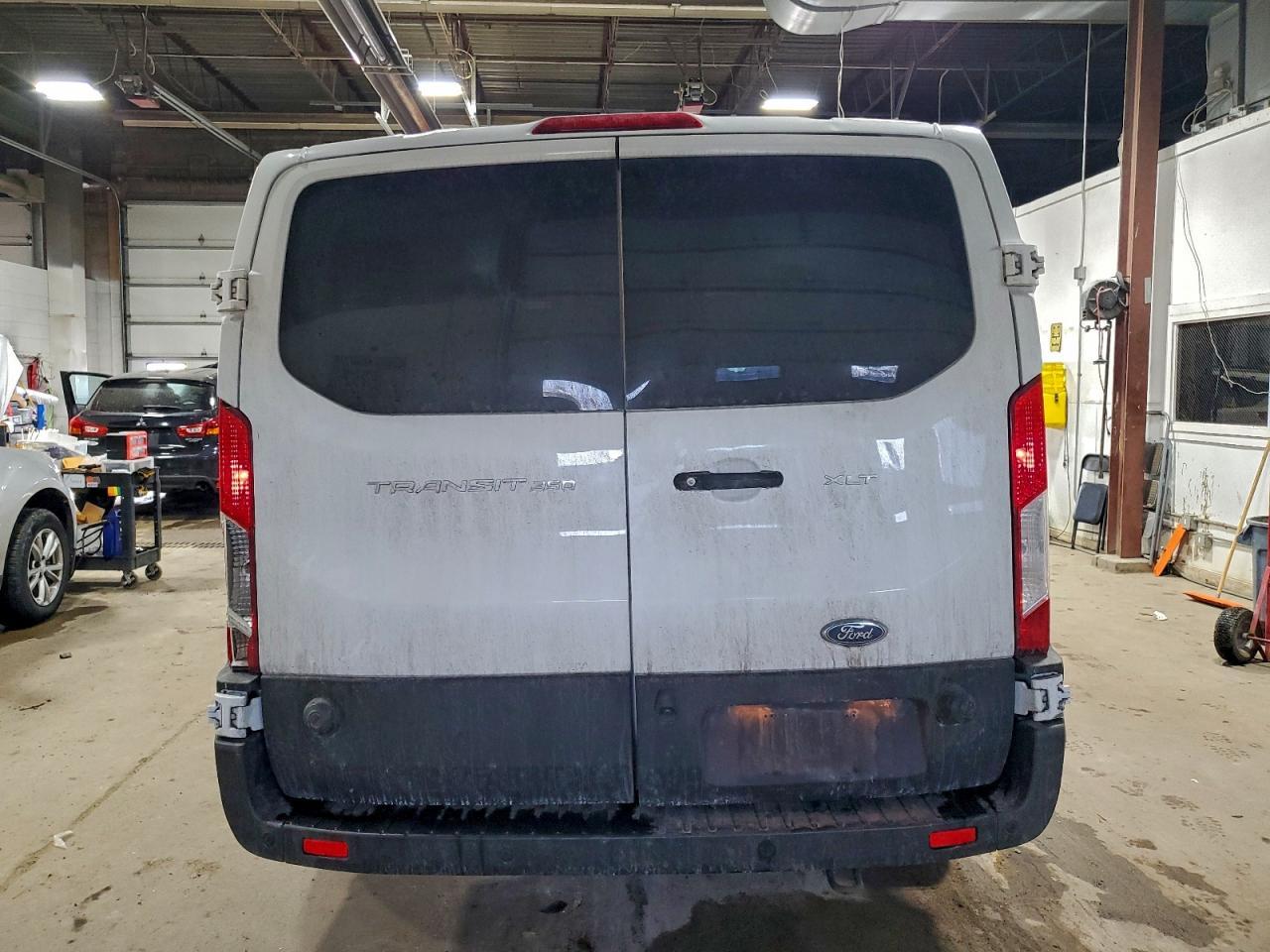 2020 Ford Transit T-350 - Фото 6
