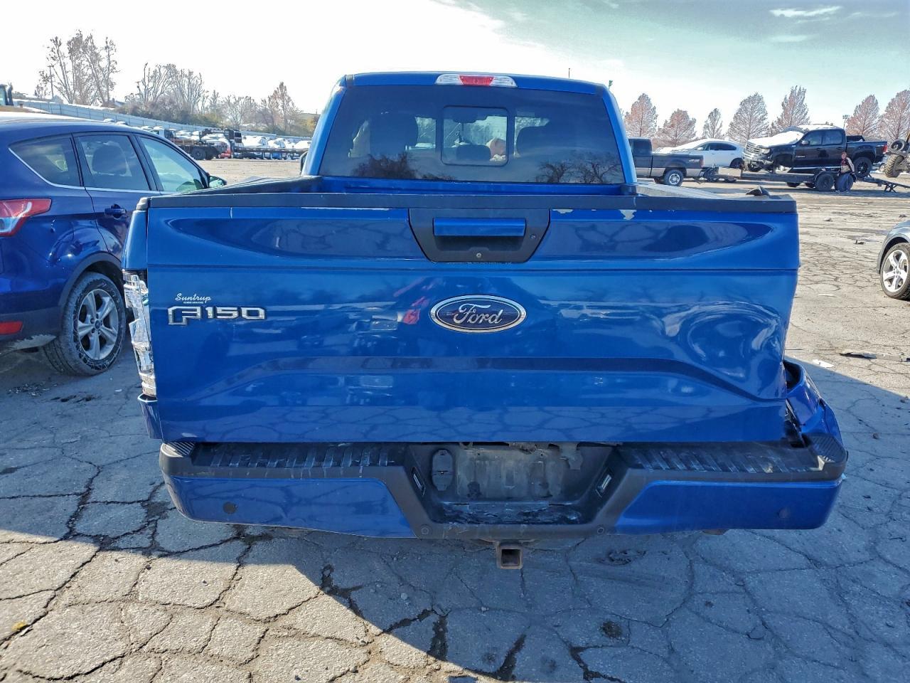 2017 Ford F150 Super Cab - Image 6