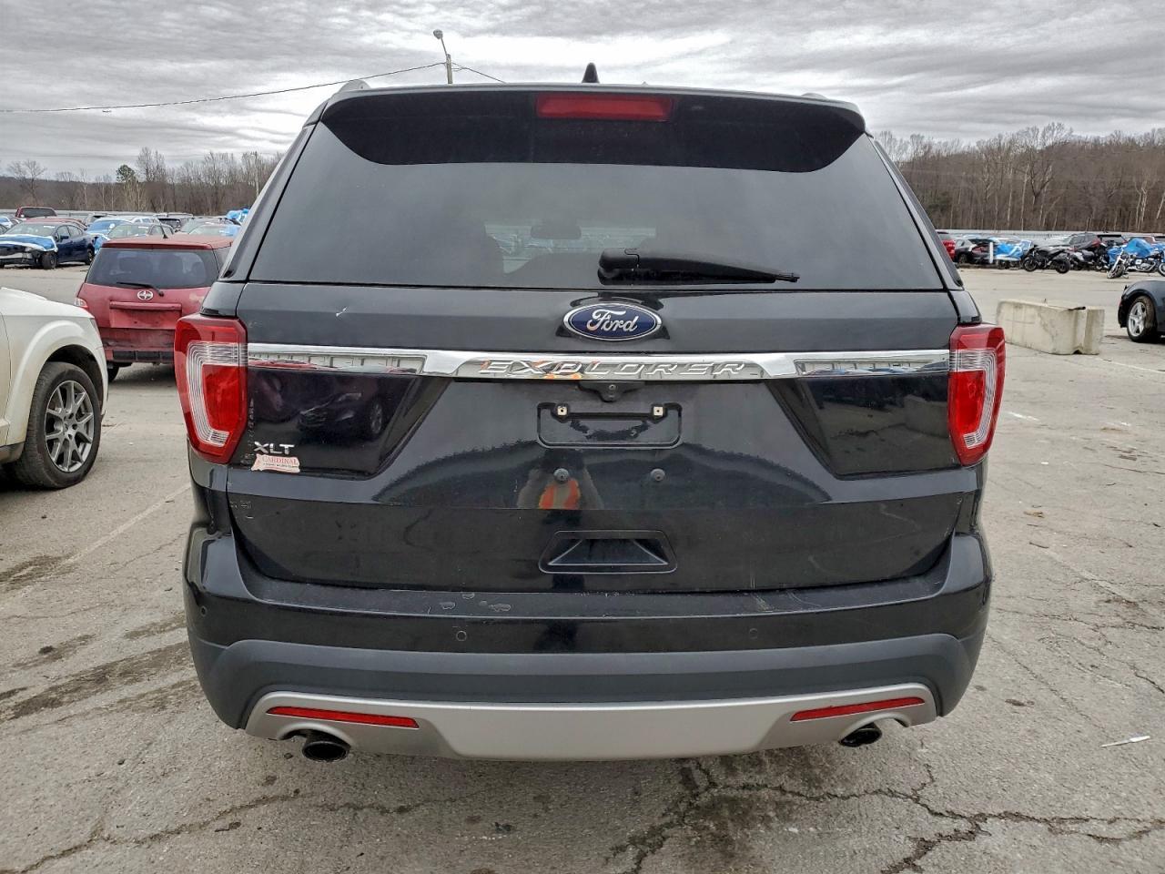 2017 Ford Explorer Xlt - Фото 6